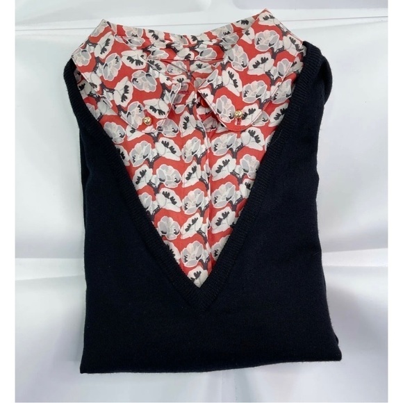Tory Burch Women Sz M Black Merino Wool V Neck Layered Sweater Floral Silk Shirt - Picture 6 of 9